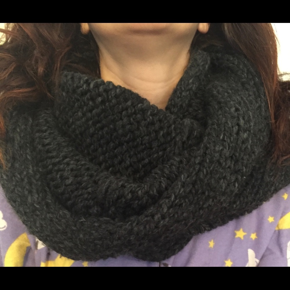 H&M dark gray knitted tube scarf, one size
